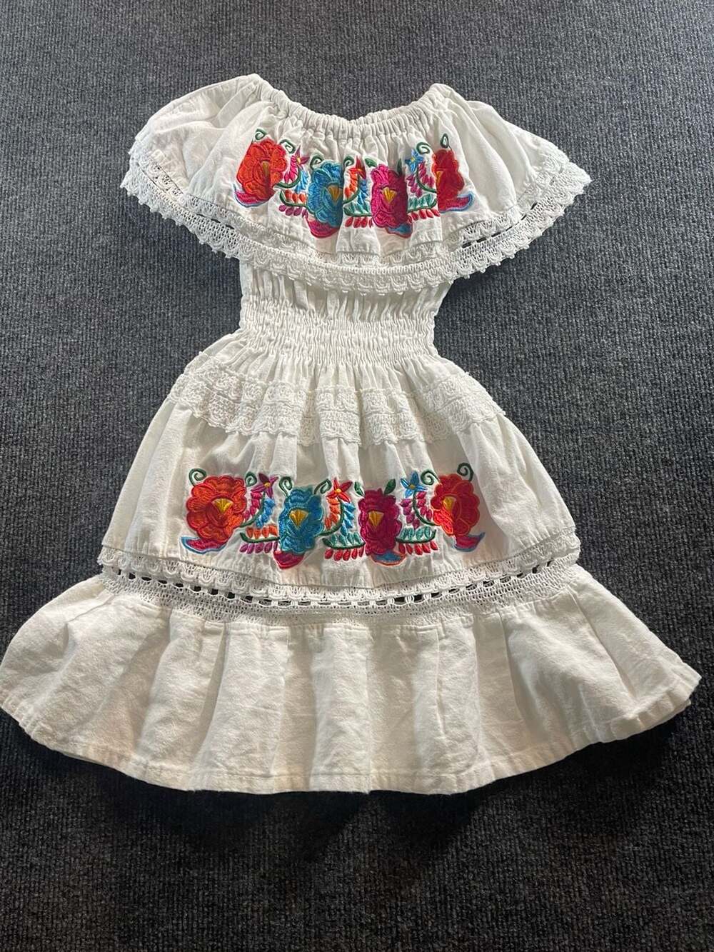 Traditional Mexican Embroidered Off Shoulder Floral Dress White child size 6